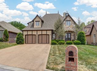 5872 S Stockton Ave, Springfield, MO 65810