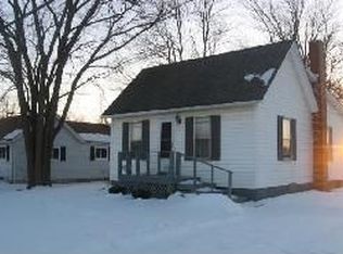 951 Capac Rd, Allenton, MI 48002