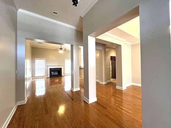 2nd image of 9149 Houndsbay Dr