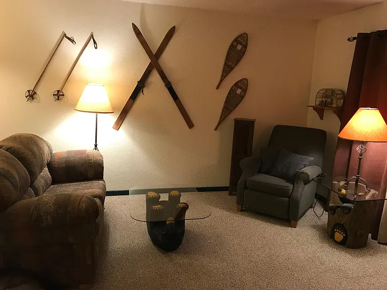 282 Crystal Mountain Rd — Photo 1