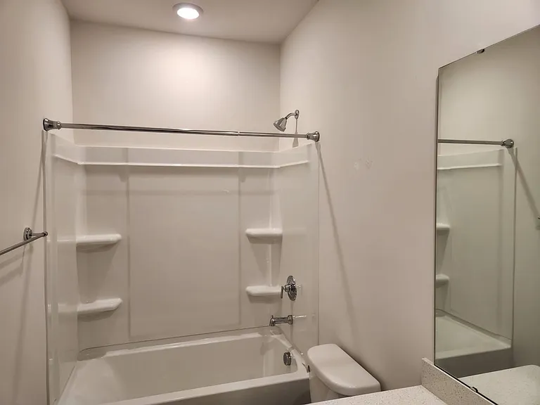 8808 Pennegrove Cir — Photo 5
