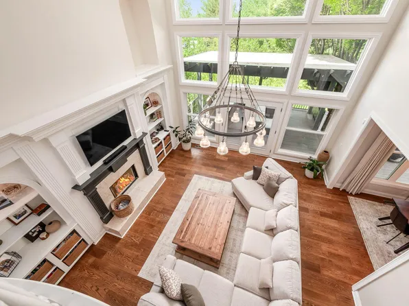 5294 Sheffield Ave, Powell, OH 43065