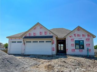 1809 Foxtail Dr, Pleasant Hill, MO 64080