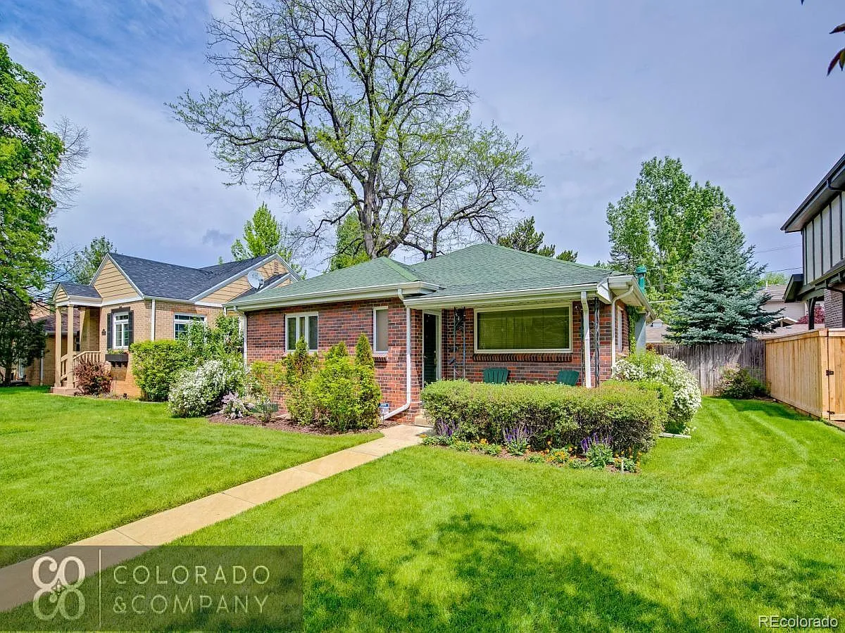 3 bed, 2.0 bath, 2216 sqft, $3,395 — Photo 4