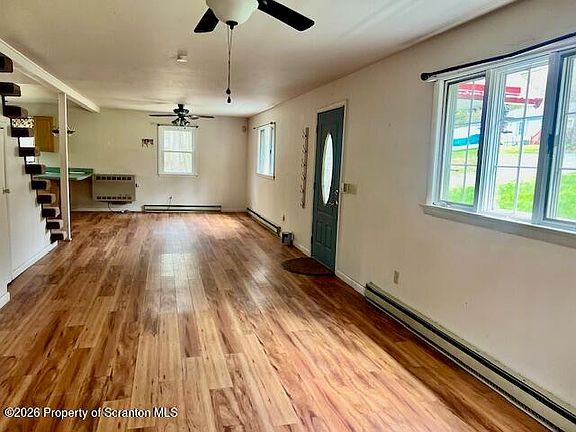 3rd image of 113 Fawnwood Dr