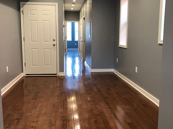 Entrance/Living area