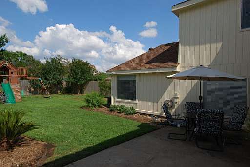 3rd image of 1007 Glacier Hill Dr