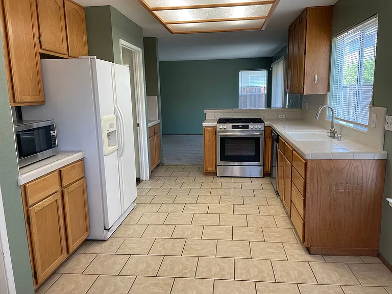 16682 San Benito Dr — Photo 8