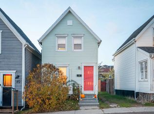 51 Reserve St, Charlottetown, PE C1A 2K9