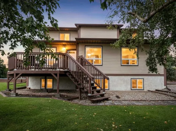 1102 S 3rd St N, Three Hills, AB T0M 2A0