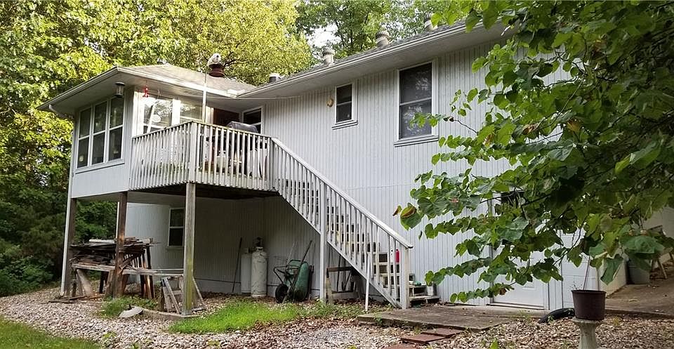 2nd image of 3 Campbell Ln