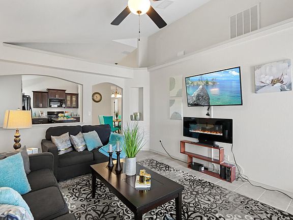 5th image of 14633 Ericka Santillana Ct