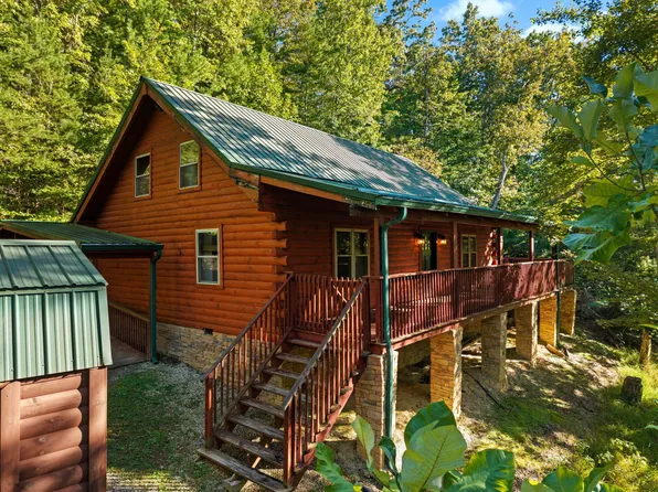 637 Eagle Ridge Rd, Campton, KY 41301