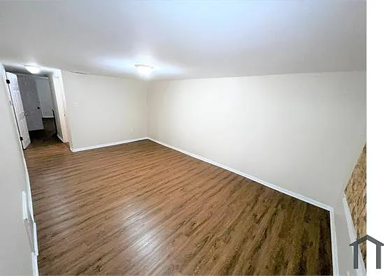 2 bed, $1,400 — Photo 3