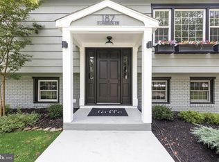 187 S Lakeside Dr E, Medford, NJ 08055