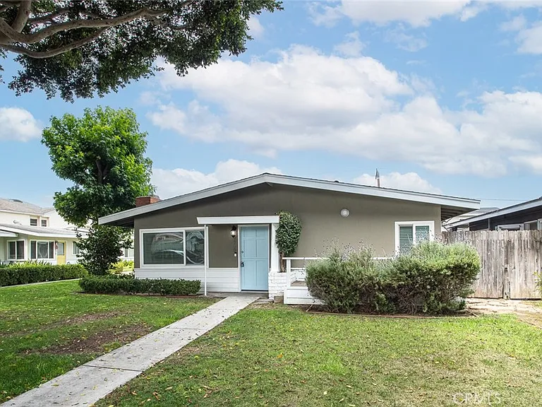 1700 Clay St #A — Photo 11