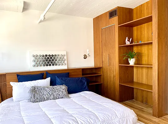 Sold by Corcoran | media 7