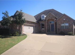 3737 Jackson Springs Ln, Springdale, AR 72762