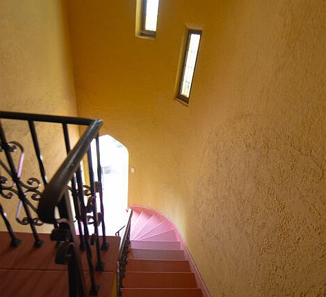 2nd image of 738 N La Jolla Ave