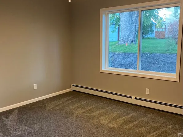 Eden Valley Apartments, 1042 Stearns Ave E #210, Eden Valley, MN 55329