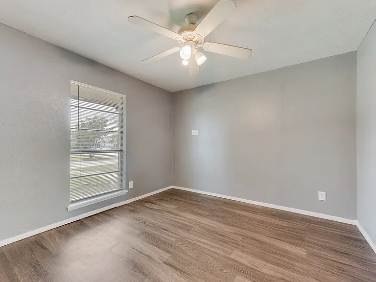 3108 Oak Hill Rd — Photo 18