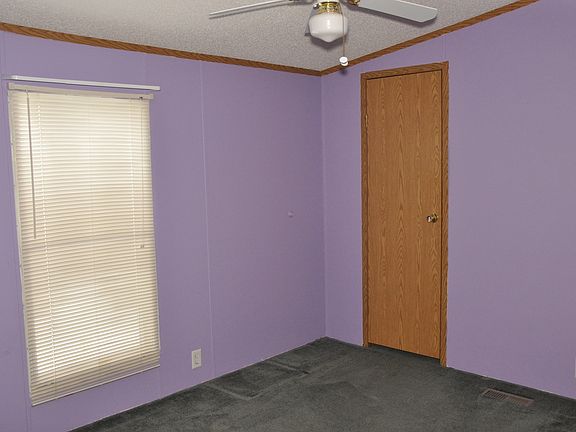 4th image of 8092 Laurie Ct
