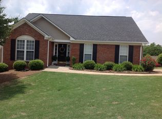 555 Fawn Branch Trl, Boiling Springs, SC 29316