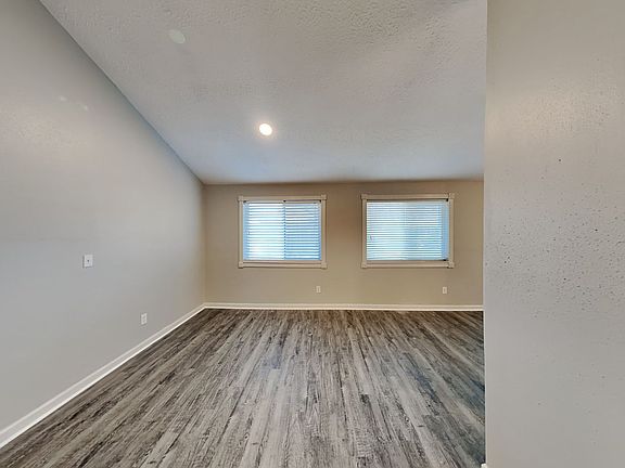 4th image of 20806 Union Park Ct