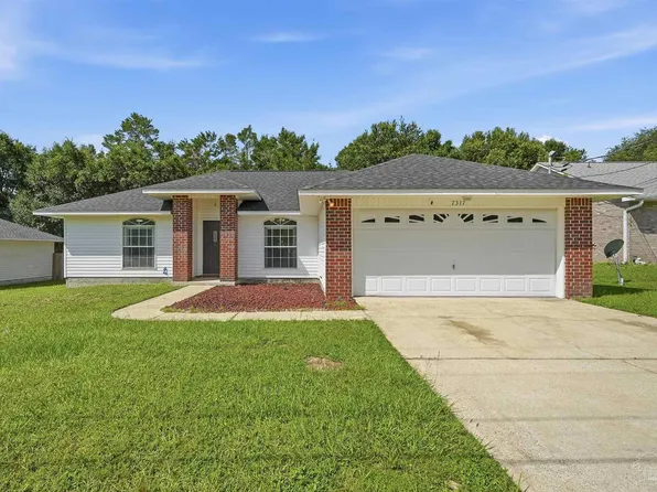 7317 Westminster Dr, Navarre, FL 32566