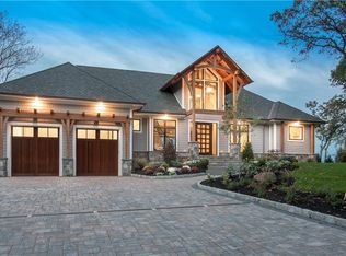 3 Tweed Blvd, Nyack, NY 10960