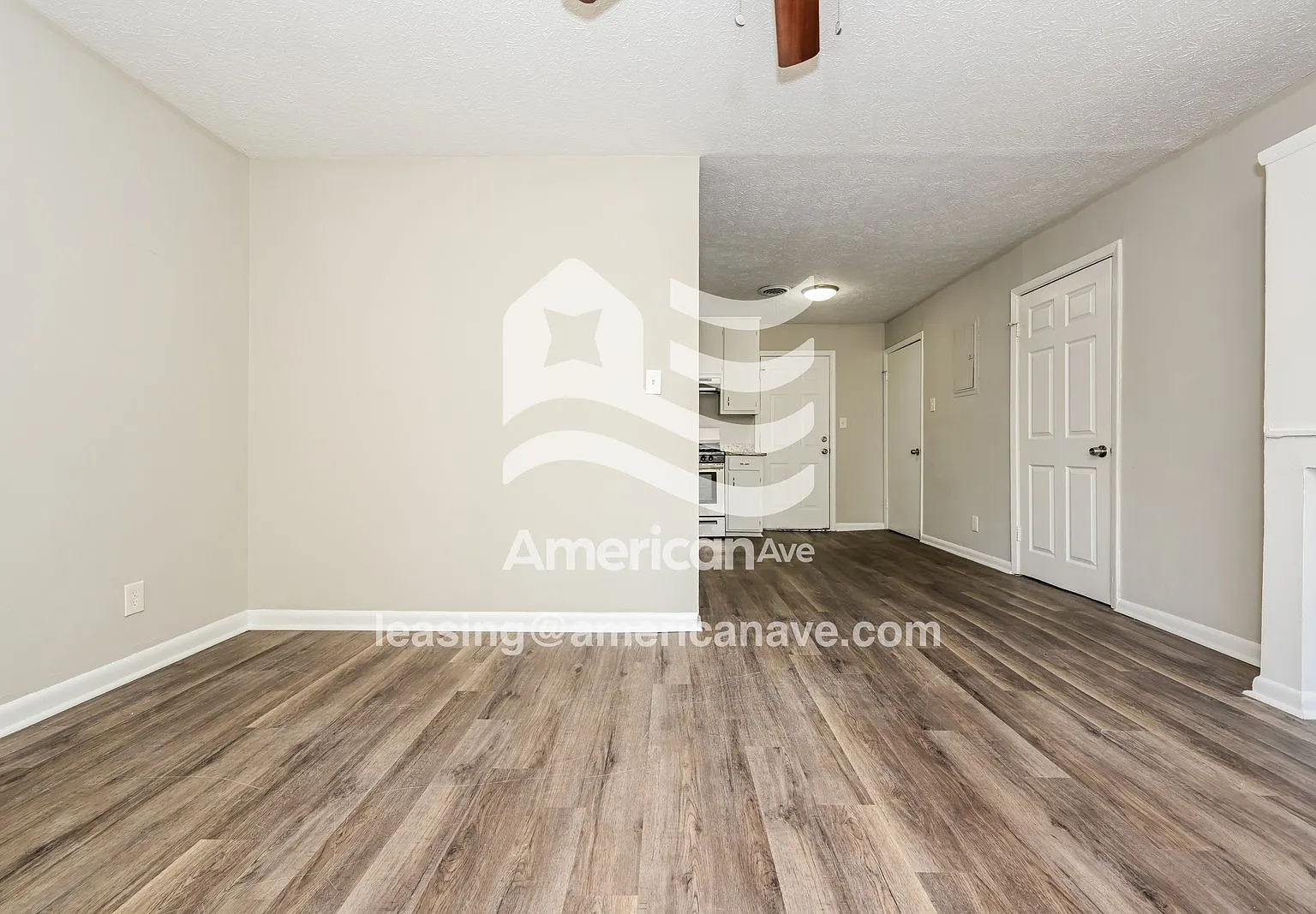 4 bed, 1.5 bath, 1258 sqft, $1,147 — Photo 2