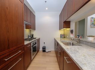 580 Washington St #8F, Boston, MA 02111