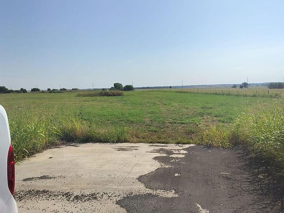 4th image of 2834 State Highway 81