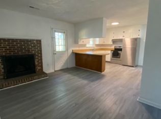 1748 Garden Dr, Virginia Beach, VA 23454