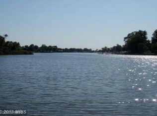 2605 Waterfront Rd, Baltimore, MD 21219