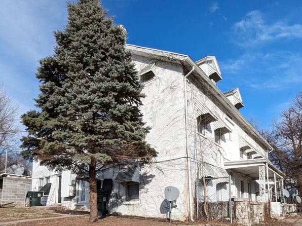 832 W 8th St APT 1