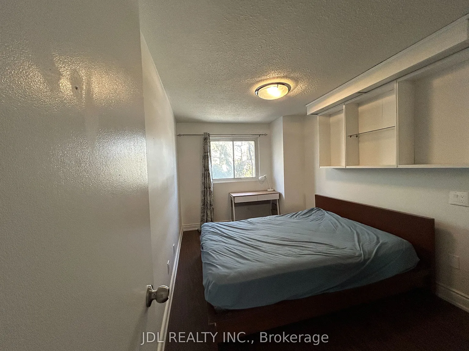 1 bed, $749 — Photo 4