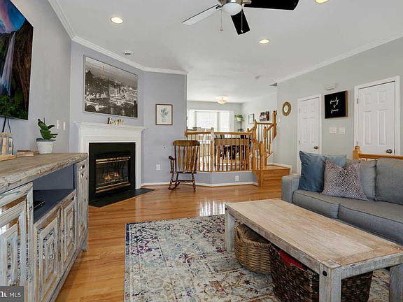 5th image of 5423 Crystalford Ln