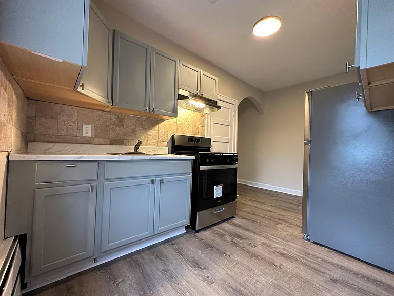 275 Kilcourse St #4 — Photo 19