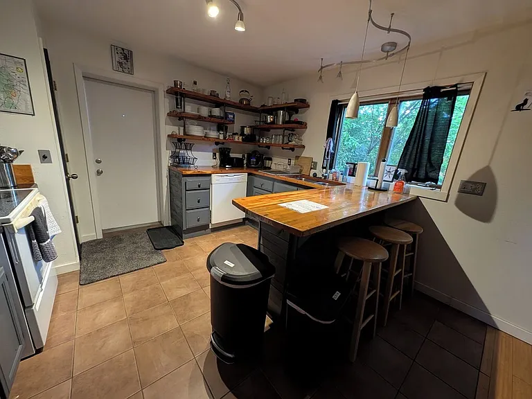 Kitchen area