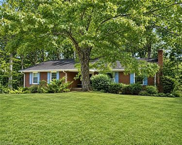 760 Bundaberg Ln, Rural Hall, NC, 27045