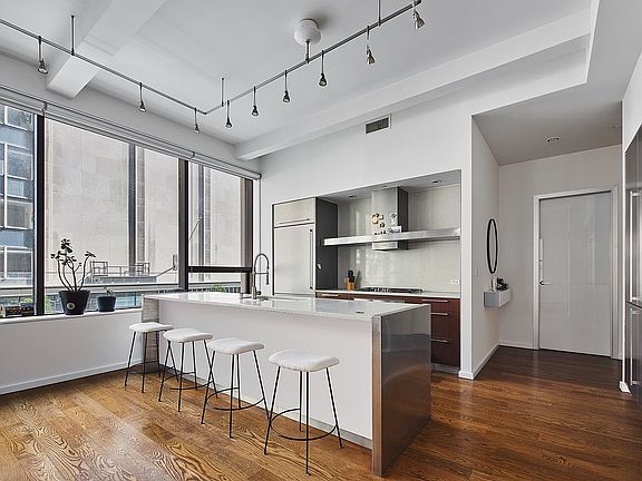 3rd image of 76 Madison Ave APT 3A