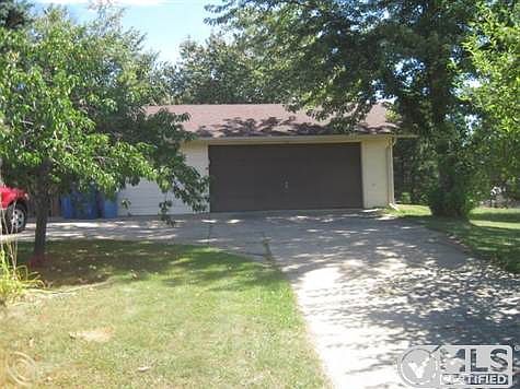 Garage/Circle Drive