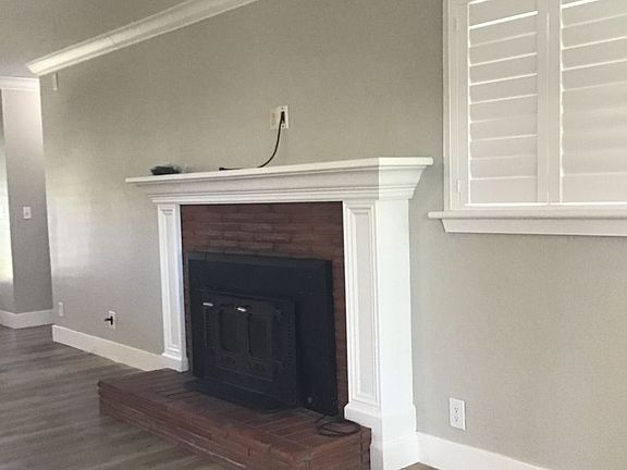 2nd image of 558 Winslow Dr
