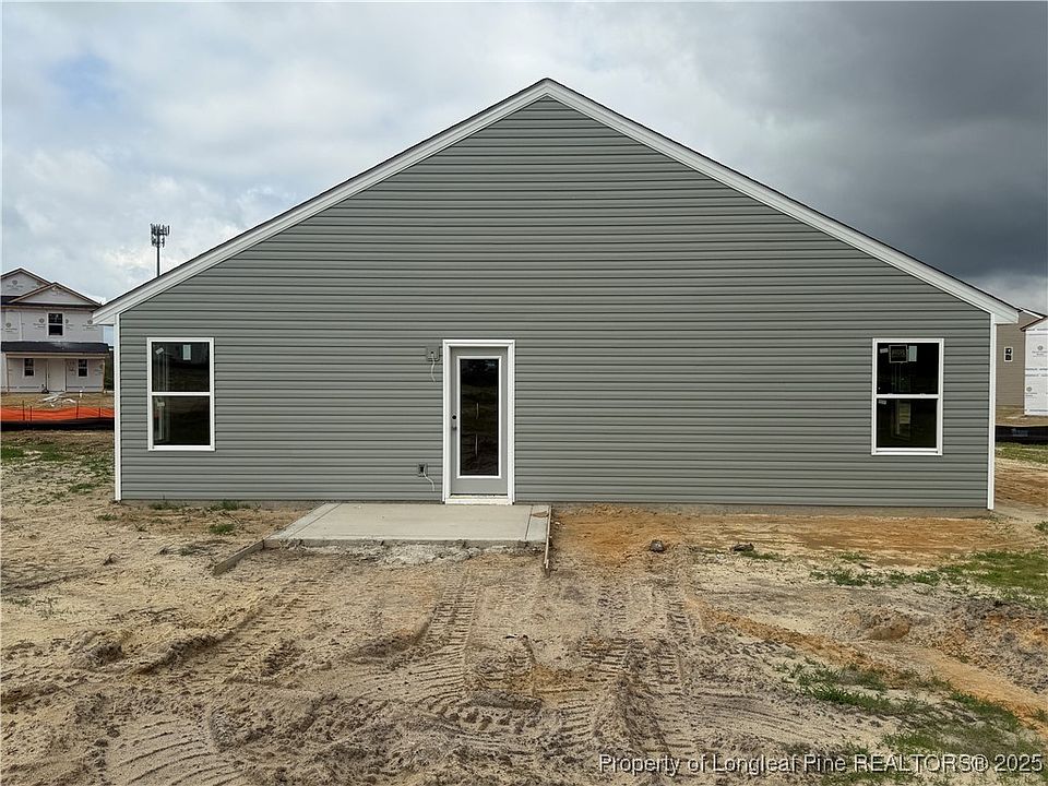 2nd image of 972 Sapphire Stone Ln