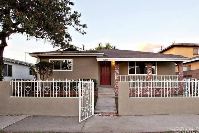 1st image of 1207 E Mauretania St