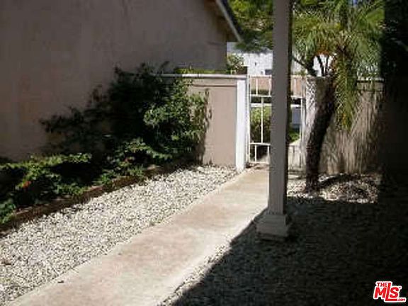 4th image of 3712 Carrington Ct