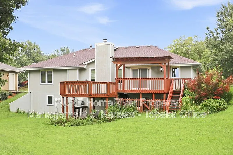 4 bed, 3.0 bath, 2280 sqft, $3,000 — Photo 3