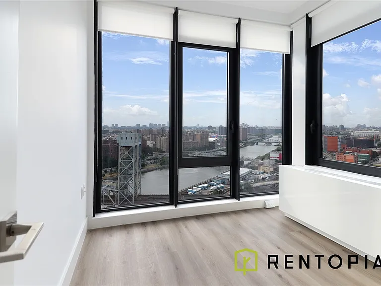 224 E 135th St #2426N — Photo 5