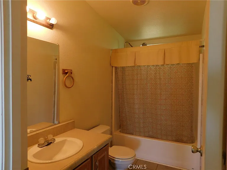 19825 Taylor St — Photo 17